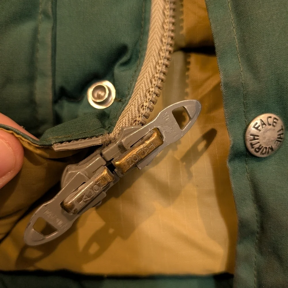 VTG 70s North Face Puffer Jacket Green Mens M Flaw Talon Zipper
